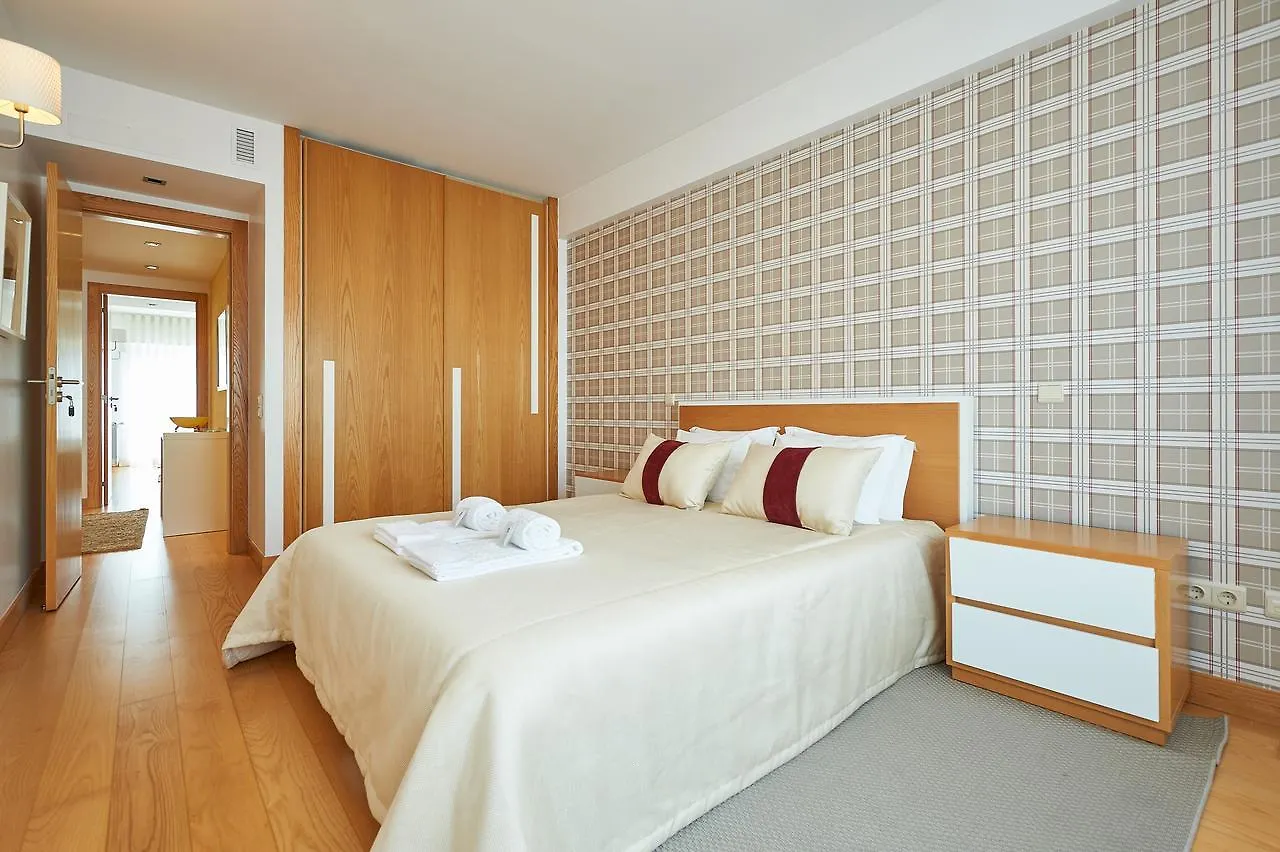 Beguest Lisbon Premium Suites 0*,